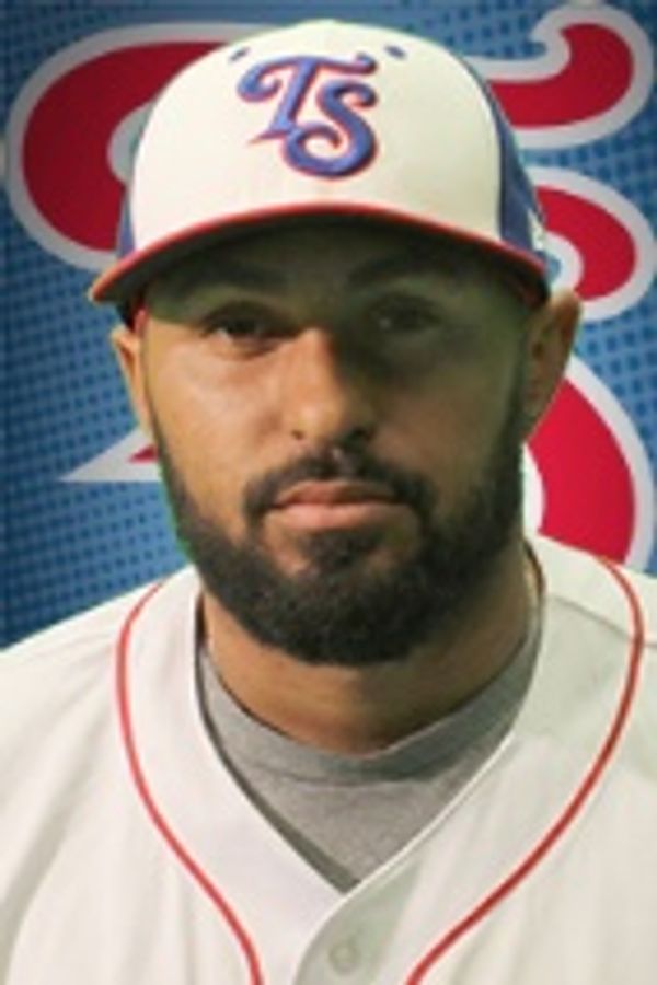 Ryan Dent - Cubs, Lessons, Camps and Travel Team