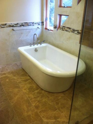 unique design of a bathtub