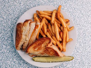 Grilled Cheese Sandwich with Fries