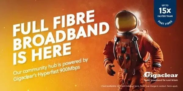 Astronaut promotes Gigaclear's full fibre broadband with hyperfast speeds up to 900Mbps.