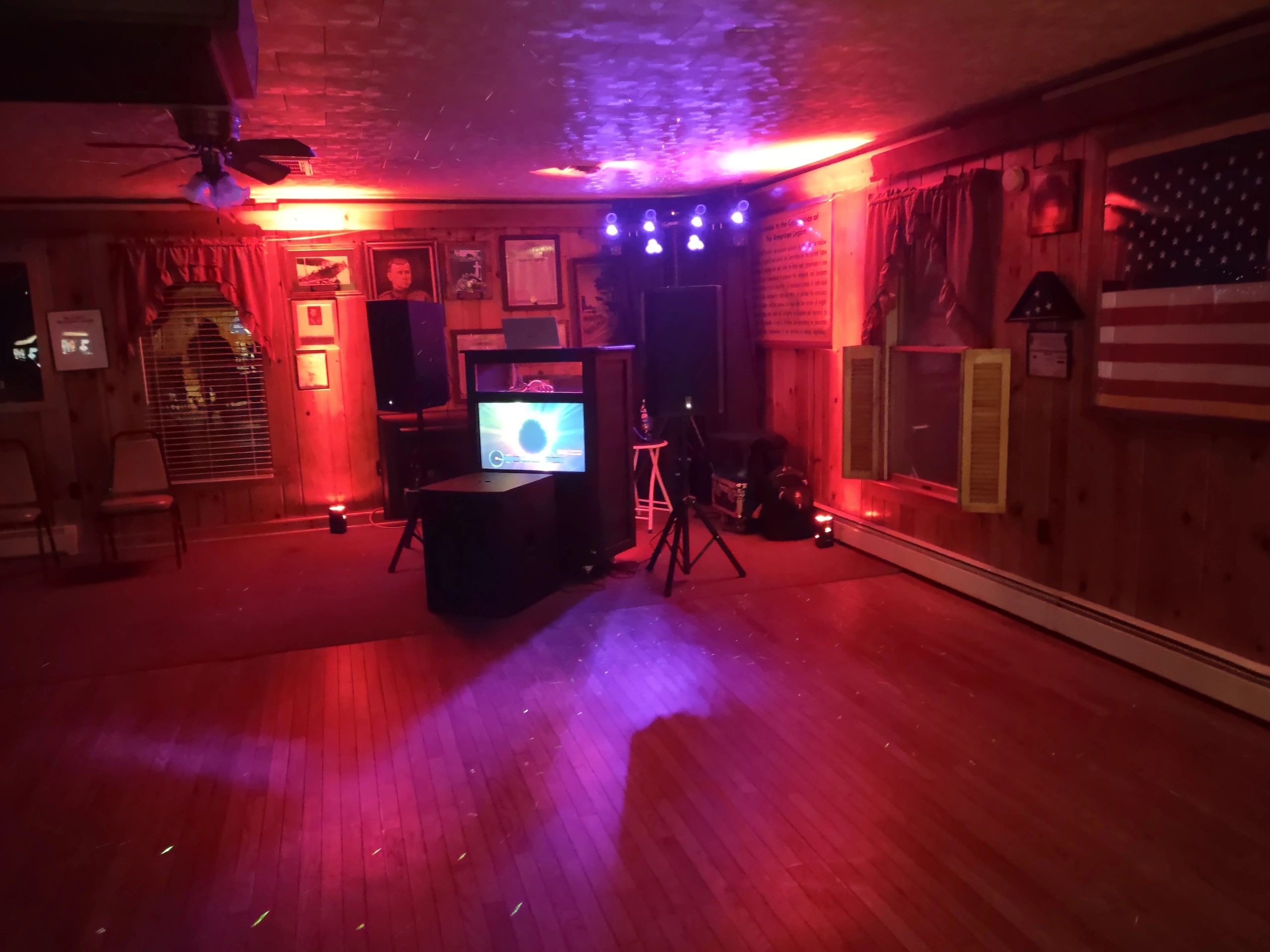 Dan McDermott Entertainment