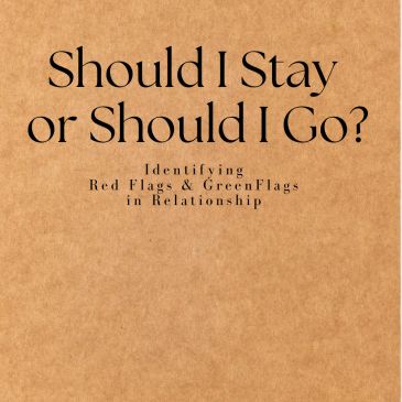 Text on brown paper about relationship red and green flags.