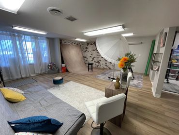 Indoor photography studio located in Prescott, AZ