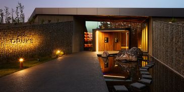 Eleccom NZ- electrical engineering and lighting design
Hospitality projects - Pools, Cinema