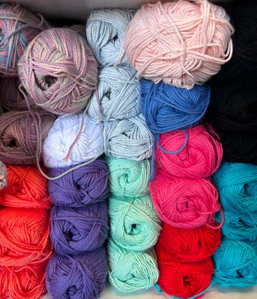 cottonsoft
£4.85 each
Yarn Weight: DK
Ball Weight: 100g
Blend: 100% Cotton