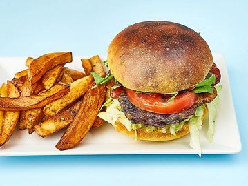 Burger mit Hausgemachter Pommes