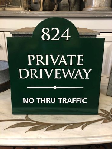 PVC Estate Signs, Named , 824 private driveway