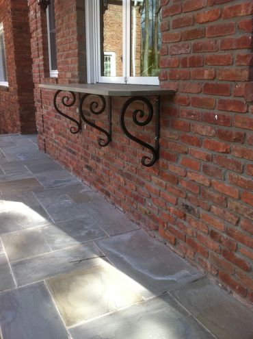 decorative window stand photo