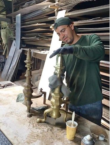 men poslihing decorative piece