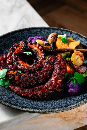 Pulpo a las brasas, fotografía para Capital Roof Top, restaurante ubicado en la Roma.