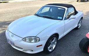 2004 Mazda MX-5