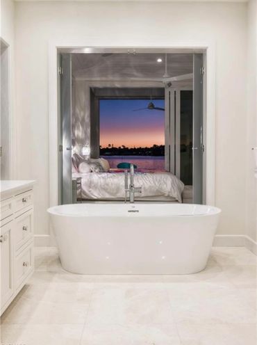 Bathroom Remodel - Soaker Tub