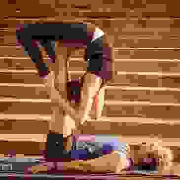 Acroyoga course in Fremantle on Wednesdays. Back fly to kapotasana back bending.