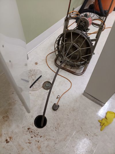 Drain Cleaning using a snake in meridian Id