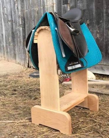 Maple horse saddle bench.