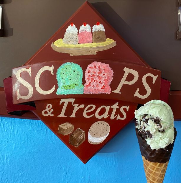Scoops and Treats Ice Cream Shop Cape Coral, Florida