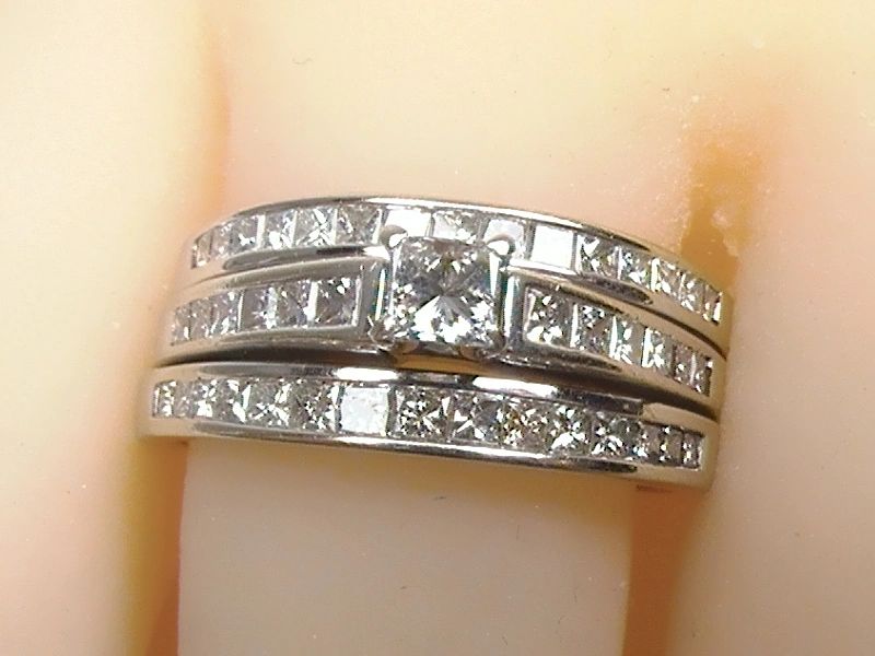 14kt White Gold 3-Piece Diamond Wedding Ring Set 1.6 Carat T.W. Size 9