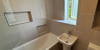 Bathroom tiling in porcelain tile by South Downs precision tiling