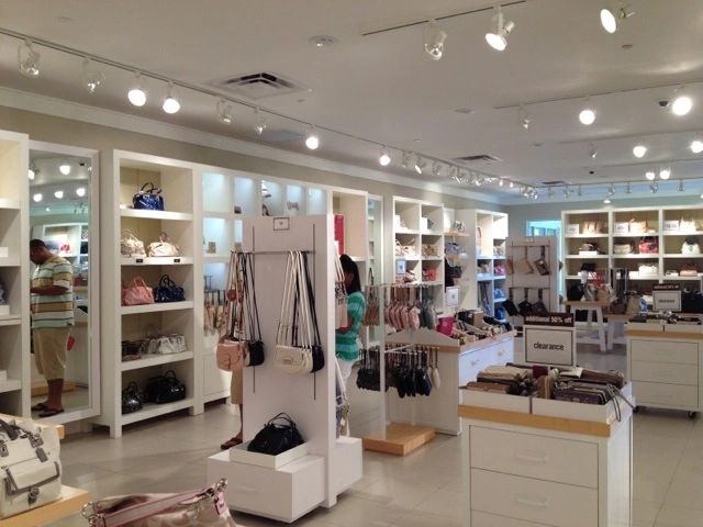 Commercial retail interior built by Bedford Falls Builders — commercial general contractor in Savannah, GA.
