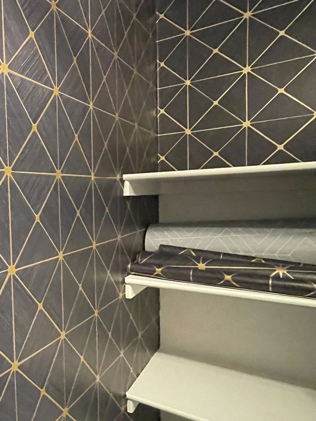 Wallpaper Installation Services in Edo ▷ Price on