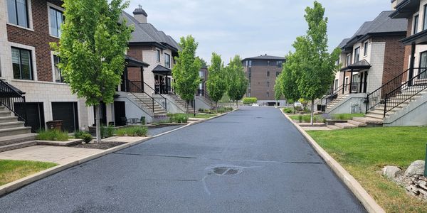 Scellant d'asphalte commerciale et réparation d'asphalte  