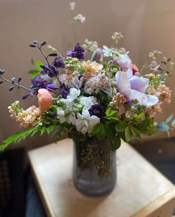 Farmhouse Box & Bloom - Floral, Custom Flower Arrangements