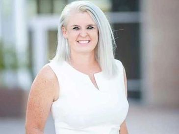 Amber L is an advocate and holds a license in counseling.