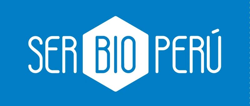 Logo de Ser Bio Perú en fondo azul.