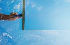 Cleaning window