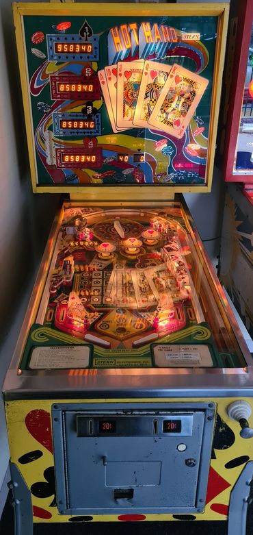 1979 LAI (STERN) HOT HAND SOLID STATE PINBALL MACHINE WAS $4350