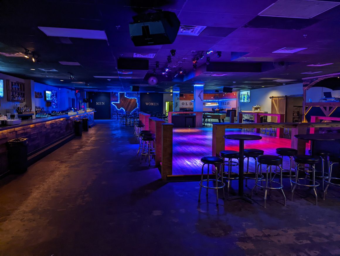 Bar photo 2