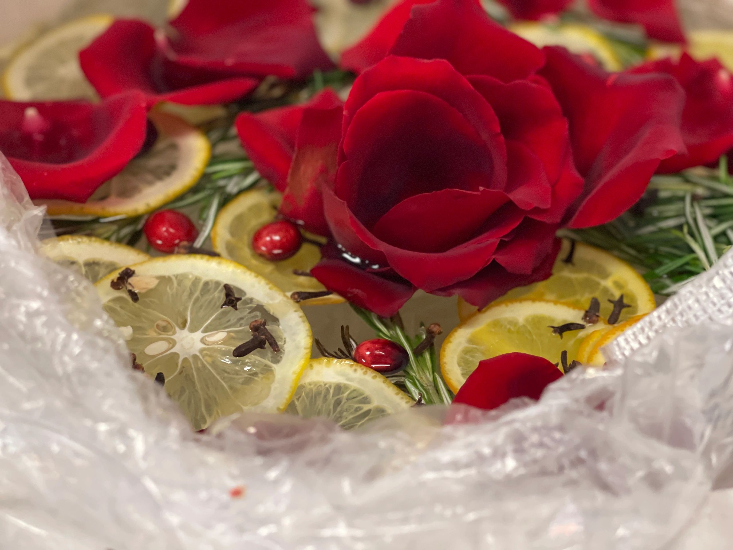 Soak and Polish Nail Bar