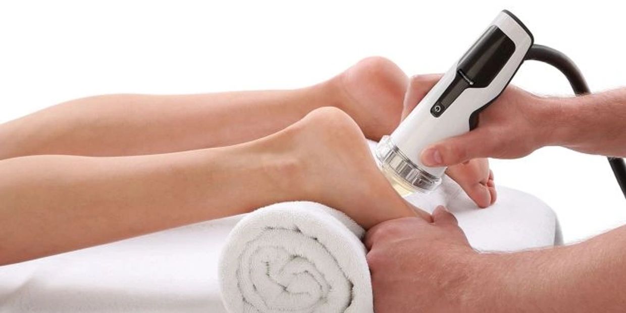 Shock-Wave-Therapy