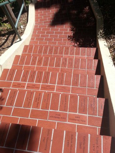 brick bricks brickwork steps masonry custom patio patios stair stairs custom