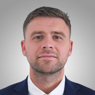 Sean Paul BRADY
Brady先生担任Healsan的医学编辑主任。
作为MedEditing™项目主管，Sean不仅负责安排本土编辑润色推荐信和研究计划，更擅长从移民官的角度审查已完成。