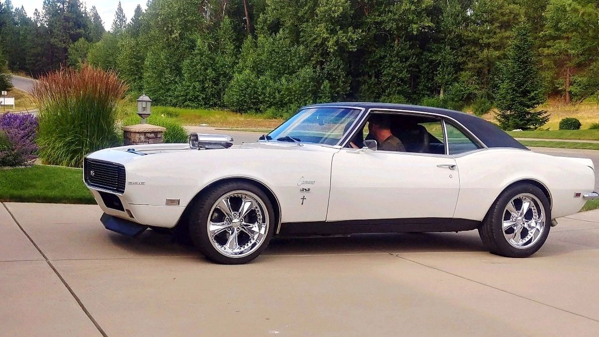 Ronnie V's 68 RS/SS Camaro.  She is White with Black Hair & has Very Shine Shoes!