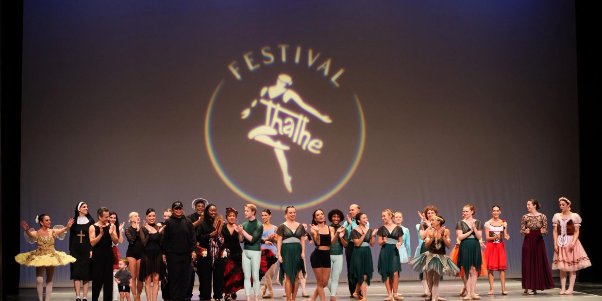 Dancers take a bow on stage at the Festival Thalhe.