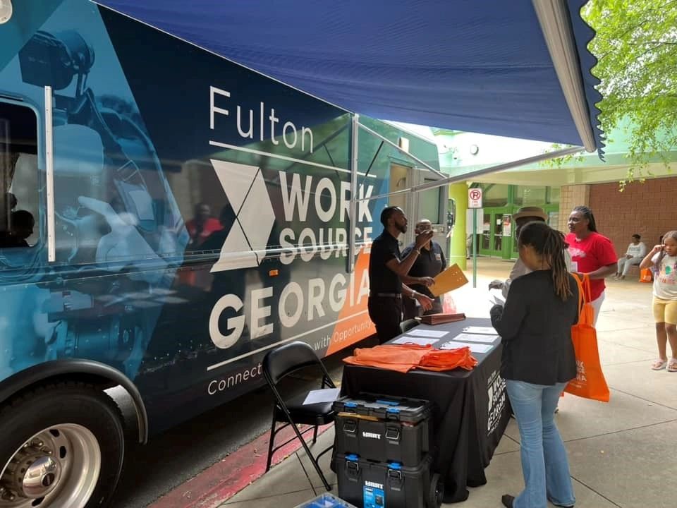 WorkSource Fulton Mobile Career Unit Connects Youth to Employment