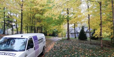 UBERPAINTERS van In The Fall In Tillsonburg, Ontario