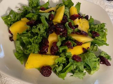 mango and raisin salad