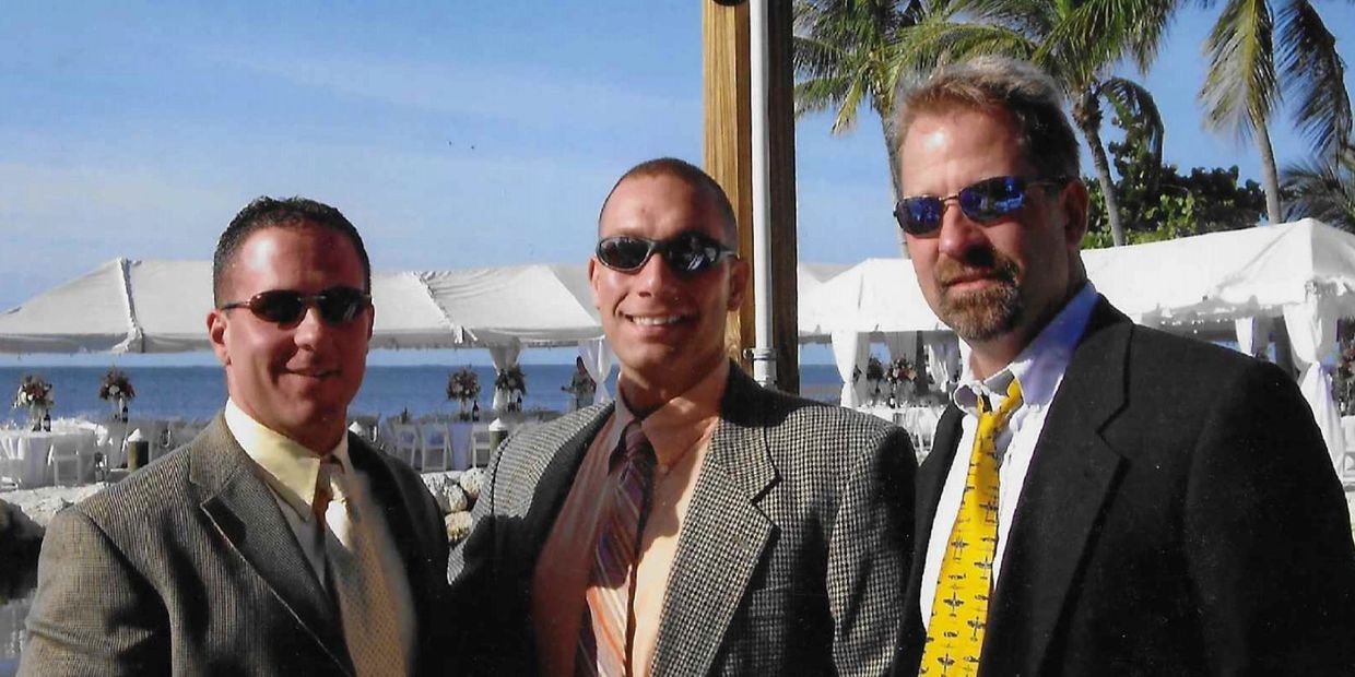 Owners divers aquatic weed control