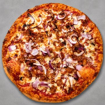 Bacon, Mushroom and onion classic pizza, perfect for regular dinner or lunch option. 