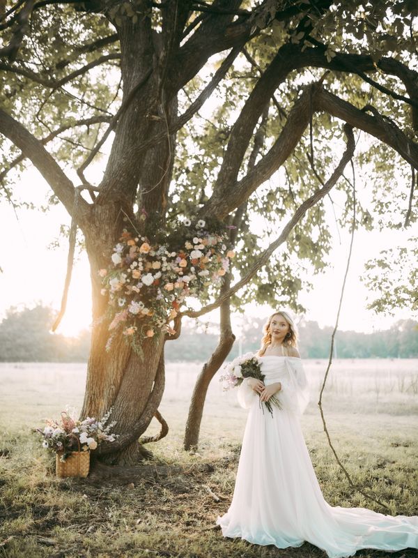 Tree Flower installation! Destination wedding. Elopement Florist. Outdoor Wedding Flowers. Tahlequah.