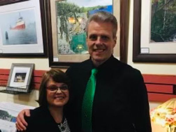 Rick Lundsten and his wife, Kristi