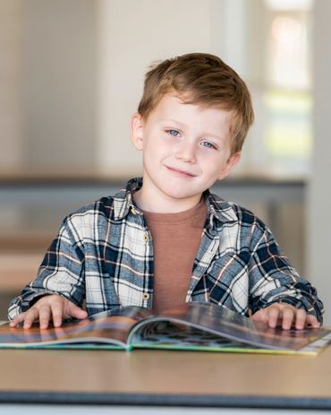 Photo scolaire en lumière naturelle
lumiere naturelle
studio
photographie studio
studio