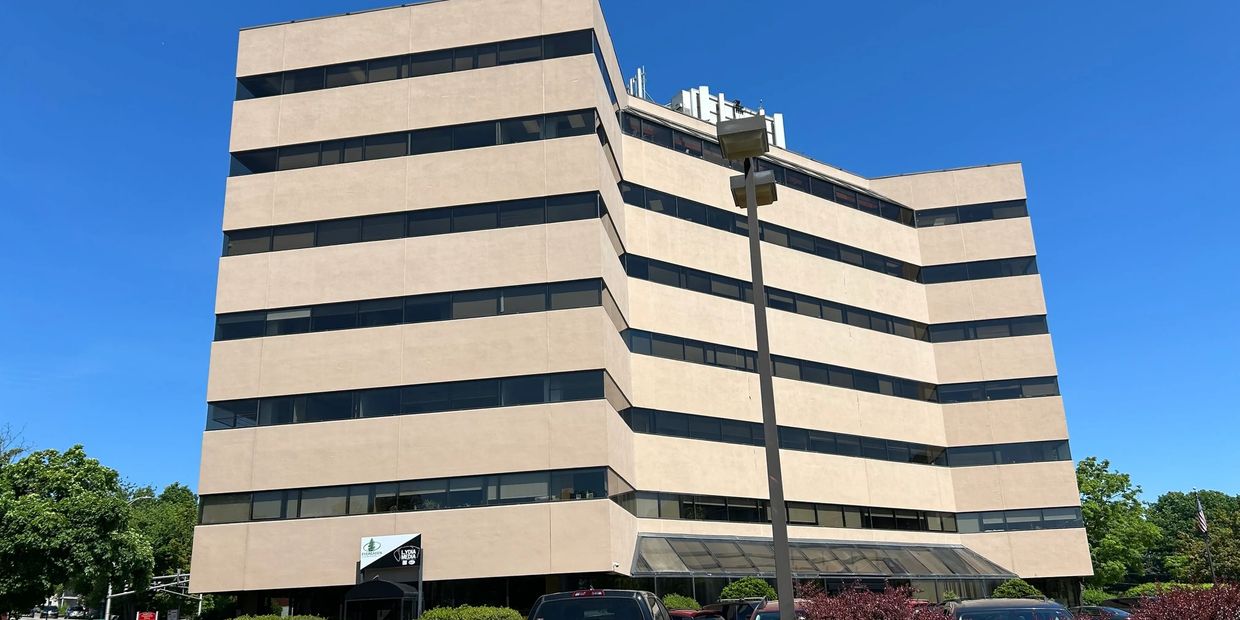 Medical Office. 2 Great Falls Plaza. Auburn, ME Dr. Poulin. Dr. Stone. Raymond Stone, DO
