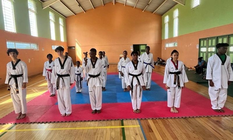 Group photo at taekwondo competition