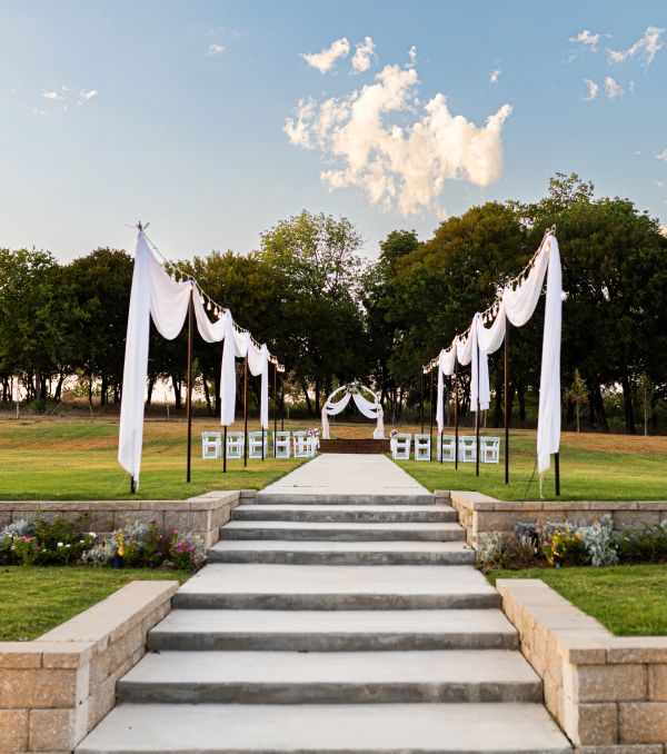Ceremony lawn