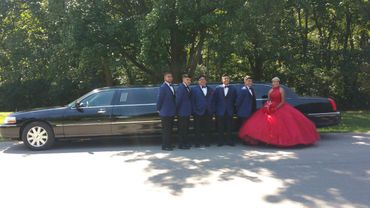 Three Rivers Limousine
Quinceanera