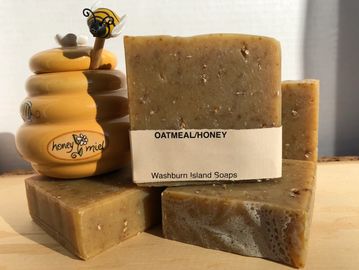 One of the safest exfoliation soaps, even for everyday use. Honey has a light, warm, sweet scent.